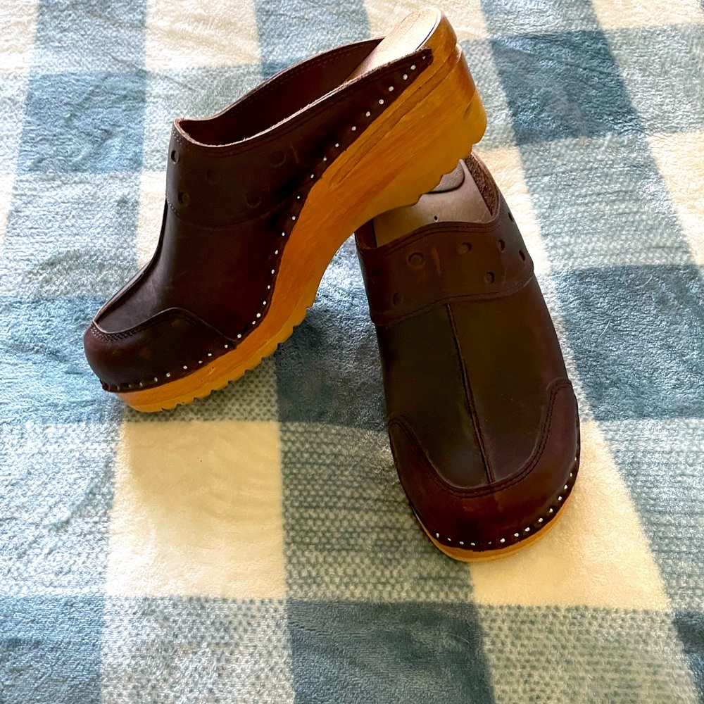 Durer Brown Pull Up Men’s Clogs size 13, Like New